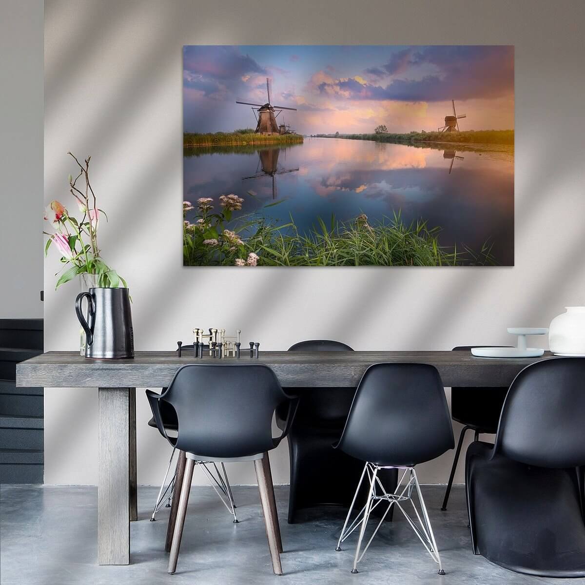 X-pozer-bij-de-eettafel-Kinderdijk