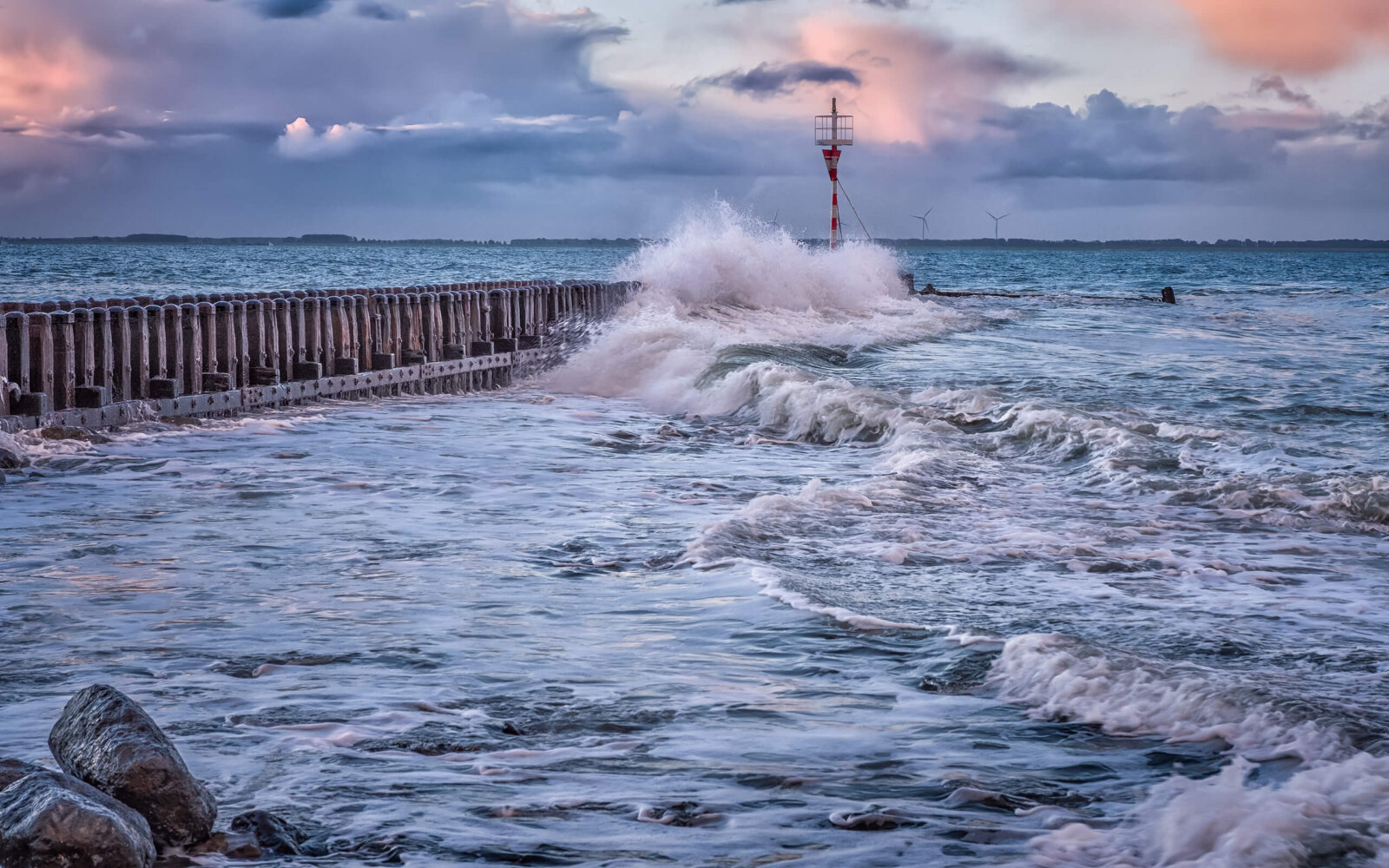 On a lovely autumn morning on the coast of Vlissingen in Zeeland.